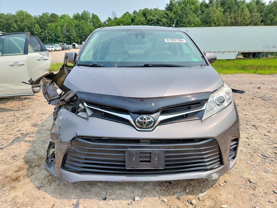 Продажа на аукционе авто 2020 Toyota Sienna, vin: 5TDKZ3DC7LS073078, номер лота: 61222156