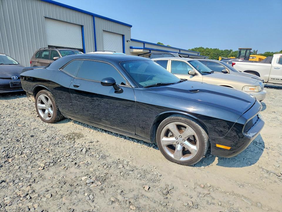 63096786 :رقم المزاد ، 2C3CDYAG8EH158444 vin ، 2014 Dodge Challenger مزاد بيع