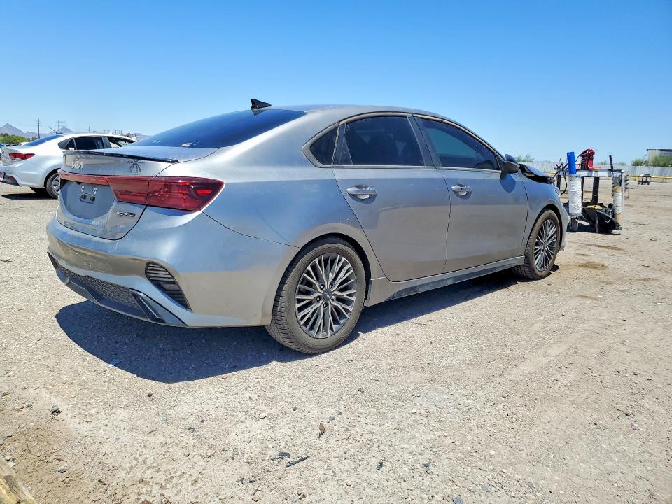 58825666 :رقم المزاد ، 3KPF54AD9PE574537 vin ، 2023 Kia Forte مزاد بيع