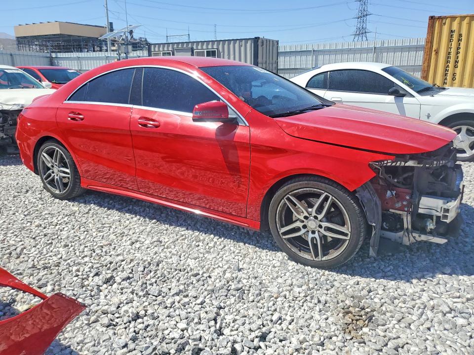 60824976 :رقم المزاد ، WDDSJ4EB6HN424097 vin ، 2017 Mercedes-benz Cla مزاد بيع