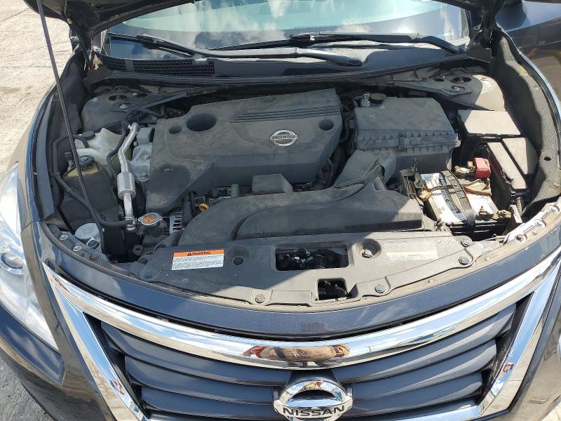 2013 Nissan Altima მანქანა იყიდება აუქციონზე, vin: 1N4AL3AP1DN411706, აუქციონის ნომერი: 61792536