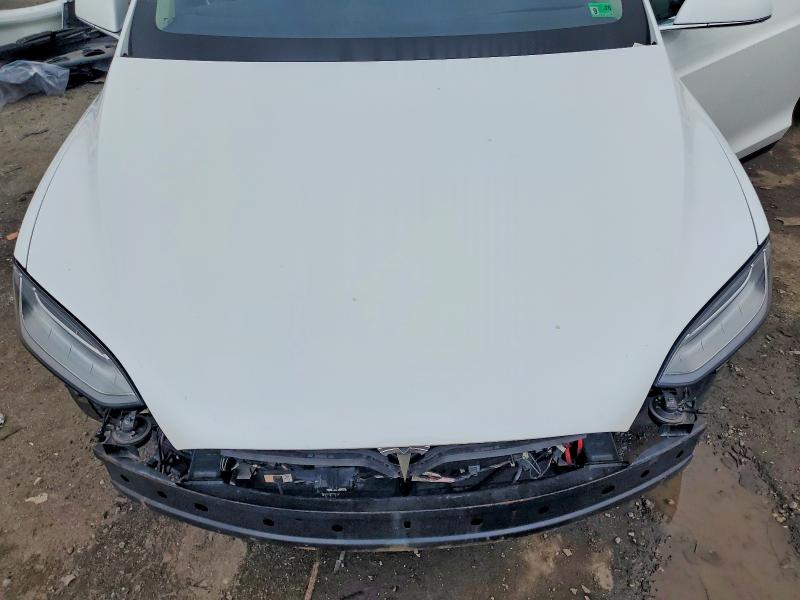 Продажа на аукционе авто 2017 Tesla Model X, vin: 5YJXCDE25HF044418, номер лота: 41632016