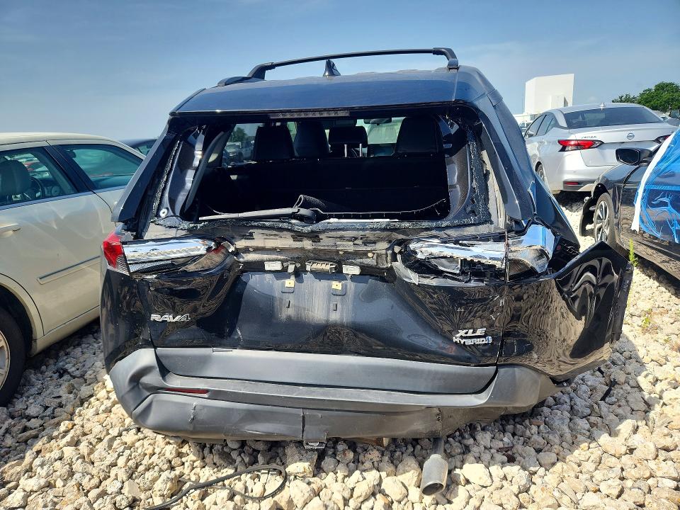 2021 Toyota Rav4 Hybrid მანქანა იყიდება აუქციონზე, vin: JTMB6RFV4MD007594, აუქციონის ნომერი: 61040236