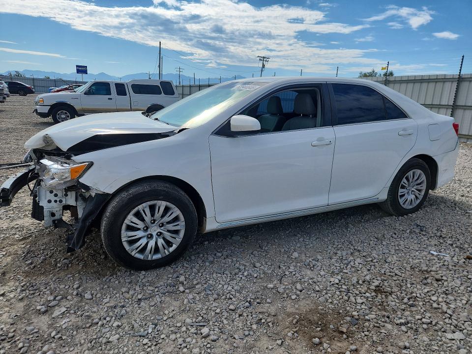 62344646 :رقم المزاد ، 4T1BF1FK7DU247533 vin ، 2013 Toyota Camry مزاد بيع