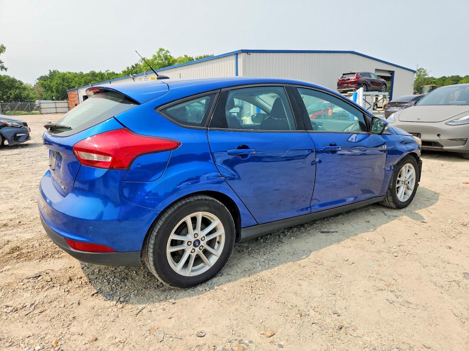 60585816 :رقم المزاد ، 1FADP3K29JL266510 vin ، 2018 Ford Focus مزاد بيع