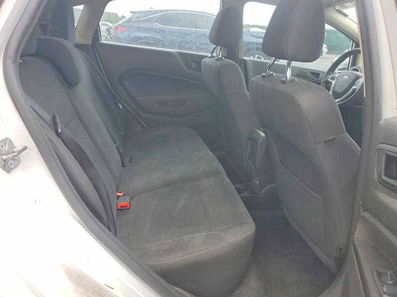 62042196 :رقم المزاد ، 3FADP4EJ6JM133520 vin ، 2018 Ford Fiesta مزاد بيع