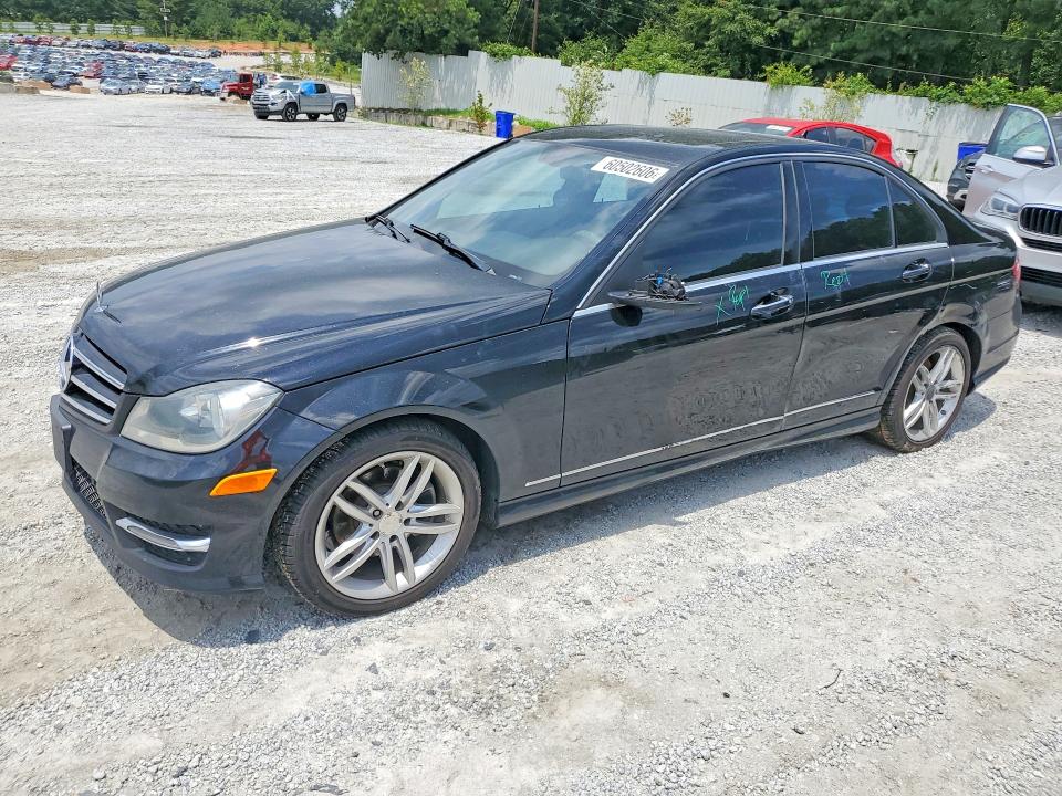 2014 Mercedes-benz C მანქანა იყიდება აუქციონზე, vin: WDDGF4HB8EG213907, აუქციონის ნომერი: 60502606