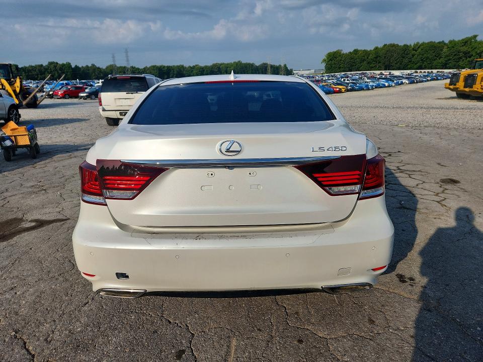 62614686 :رقم المزاد ، JTHBL5EF9G5140800 vin ، 2016 Lexus Ls مزاد بيع