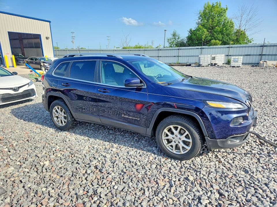 Продаж на аукціоні авто 2016 Jeep Cherokee, vin: 1C4PJMCS1GW246367, номер лоту: 59060356