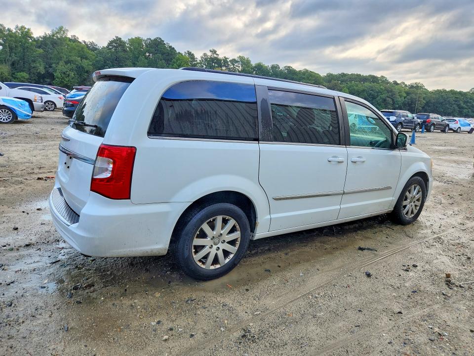62201936 :رقم المزاد ، 2C4RC1BG0GR157767 vin ، 2016 Chrysler Town & Country مزاد بيع