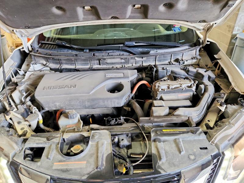 60645006 :رقم المزاد ، 5N1ET2MV3HC803065 vin ، 2017 Nissan Rogue Hybrid مزاد بيع