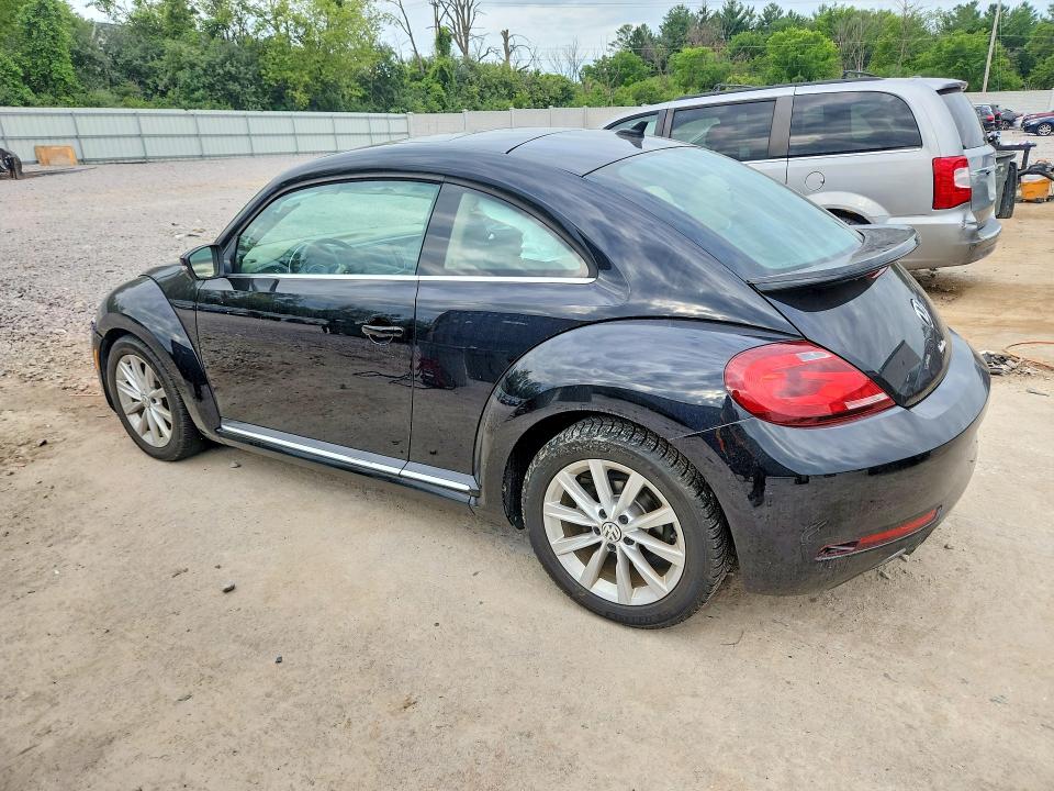 2018 Volkswagen Beetle მანქანა იყიდება აუქციონზე, vin: 3VWJD7AT2JM714766, აუქციონის ნომერი: 62444156