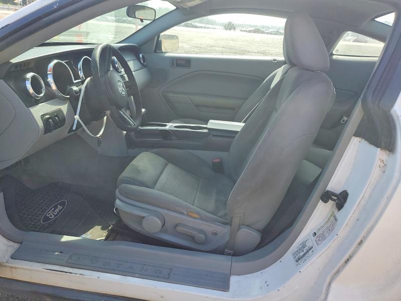 2005 Ford Mustang მანქანა იყიდება აუქციონზე, vin: 1ZVFT80N855139165, აუქციონის ნომერი: 61340286