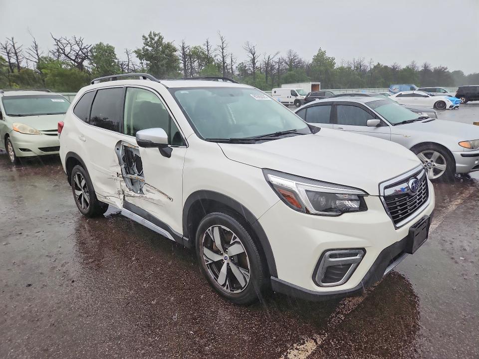 Продаж на аукціоні авто 2021 Subaru Forester, vin: JF2SKAXC6MH417883, номер лоту: 85985625
