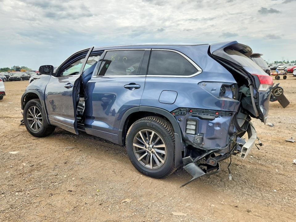 Продаж на аукціоні авто 2018 Toyota Highlander, vin: 5TDJZRFH8JS844507, номер лоту: 60477426