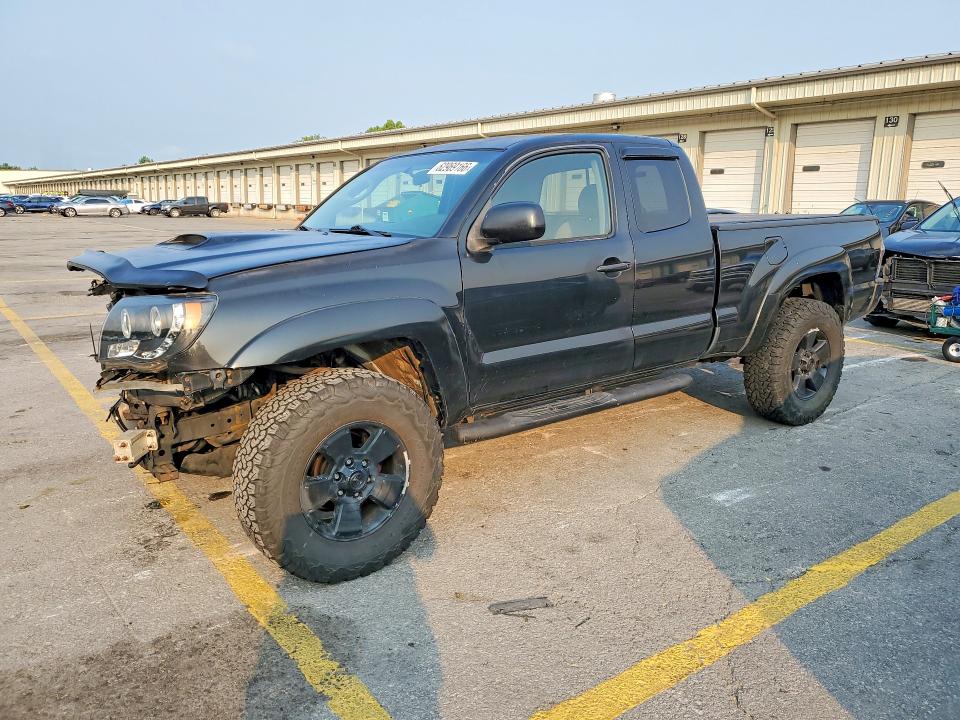 62969166 :رقم المزاد ، 5TEUU42N66Z177490 vin ، 2006 Toyota Tacoma مزاد بيع