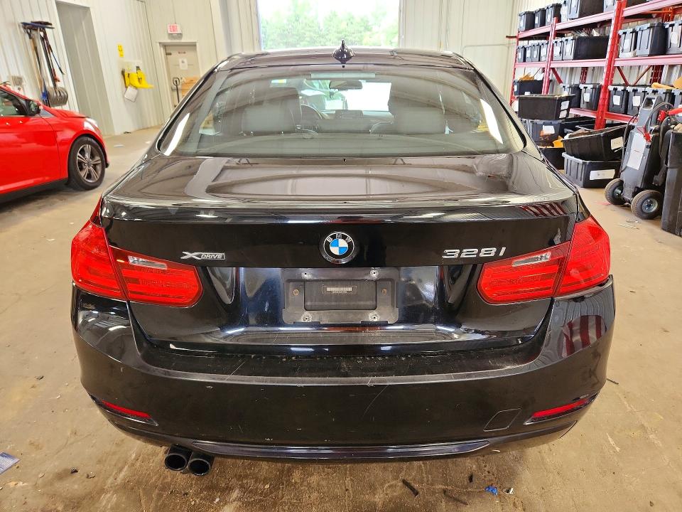 2013 Bmw 328 მანქანა იყიდება აუქციონზე, vin: WBA3B3C52DF537906, აუქციონის ნომერი: 59793206