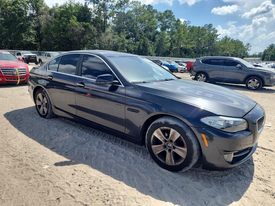 2013 Bmw 528xi მანქანა იყიდება აუქციონზე, vin: WBAXH5C54DD110010, აუქციონის ნომერი: 60858906