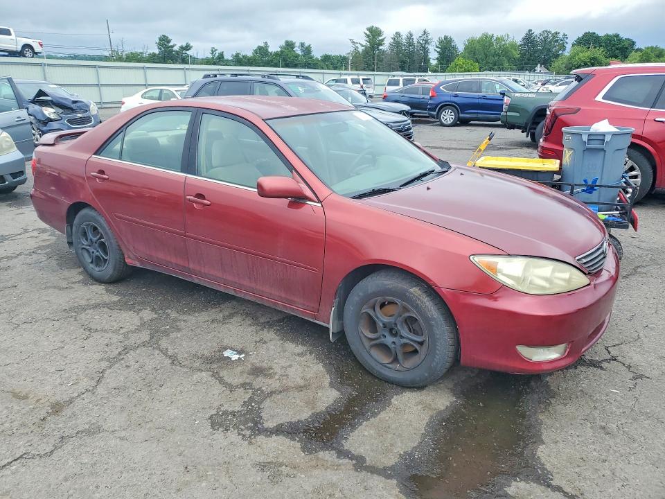 2005 Toyota Camry მანქანა იყიდება აუქციონზე, vin: JTDBE32K753005941, აუქციონის ნომერი: 59636156