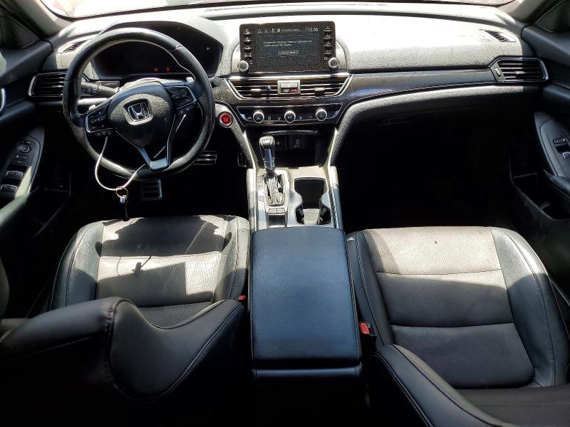 60506256 :رقم المزاد ، 1HGCV1F30JA205868 vin ، 2018 Honda Accord مزاد بيع