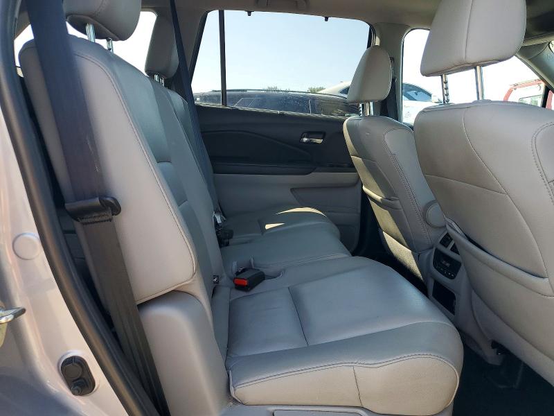 60311586 :رقم المزاد ، 5FNYF6H5XLB018712 vin ، 2020 Honda Pilot مزاد بيع
