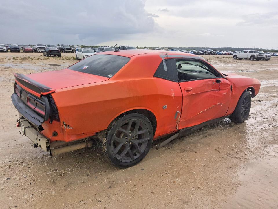 Продаж на аукціоні авто 2020 Dodge Challenger, vin: 2C3CDZAG1LH231513, номер лоту: 61035656