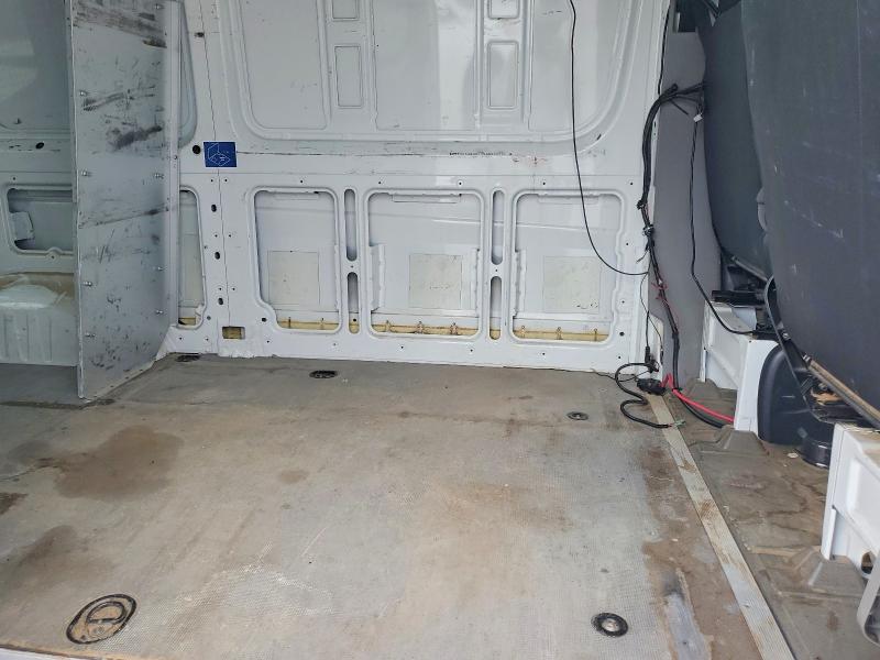 61299296 :رقم المزاد ، WD3PE7CC8C5701059 vin ، 2012 Mercedes-benz Sprinter مزاد بيع