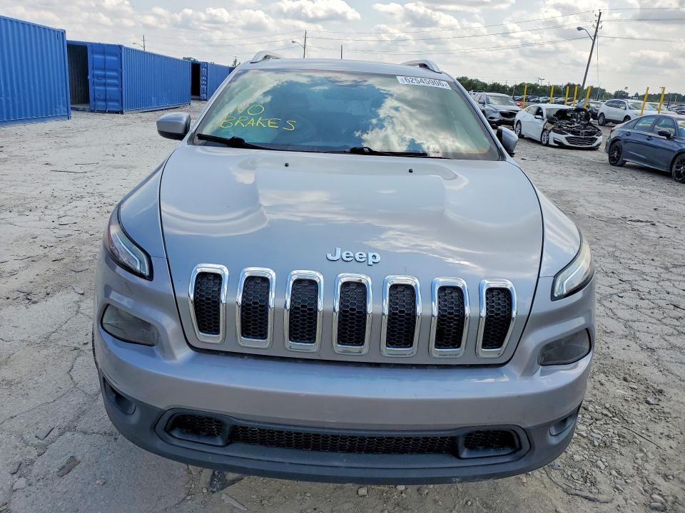 Продажа на аукционе авто 2016 Jeep Cherokee, vin: 1C4PJMCS1GW105332, номер лота: 62545906