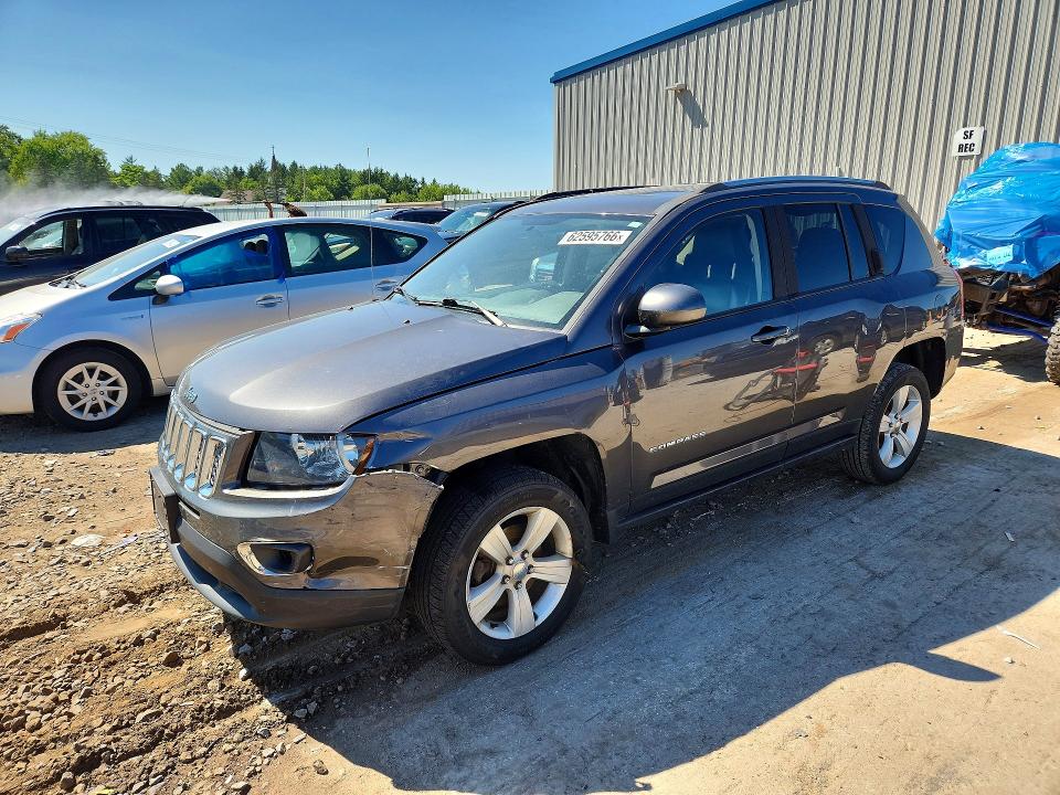 62595766 :رقم المزاد ، 1C4NJCEAXFD209849 vin ، 2015 Jeep Compass مزاد بيع