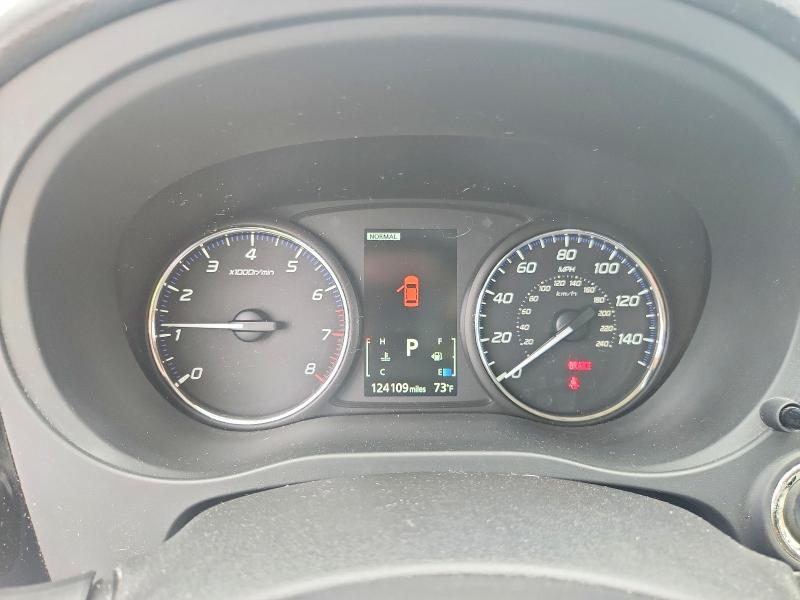Продажа на аукционе авто 2015 Mitsubishi Outlander, vin: JA4AZ3A38FZ004445, номер лота: 62759346