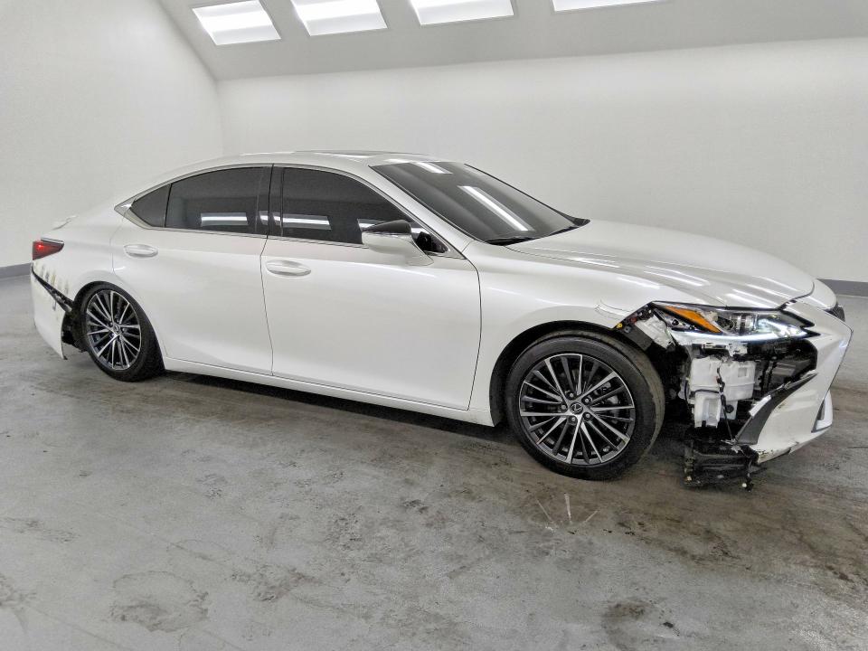 2025 Lexus Es 300h მანქანა იყიდება აუქციონზე, vin: 58ADA1C10SU067397, აუქციონის ნომერი: 58302126