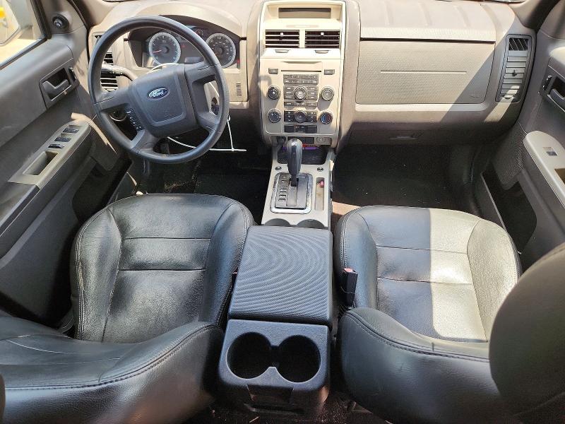 60576166 :رقم المزاد ، 1FMCU03158KE76293 vin ، 2008 Ford Escape مزاد بيع