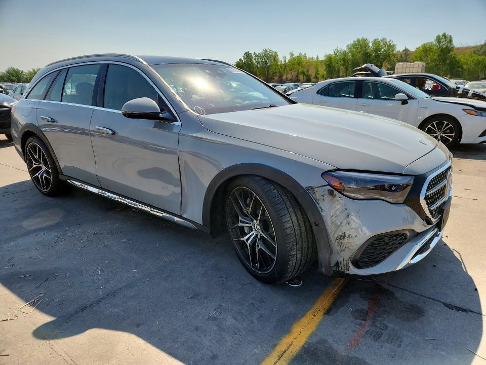 59655046 :رقم المزاد ، W1KLH6FB9RA058865 vin ، 2024 Mercedes-benz E مزاد بيع
