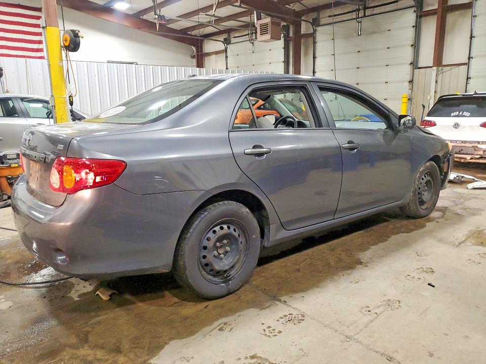 61175106 :رقم المزاد ، 2T1BU4EE2AC506414 vin ، 2010 Toyota Corolla مزاد بيع