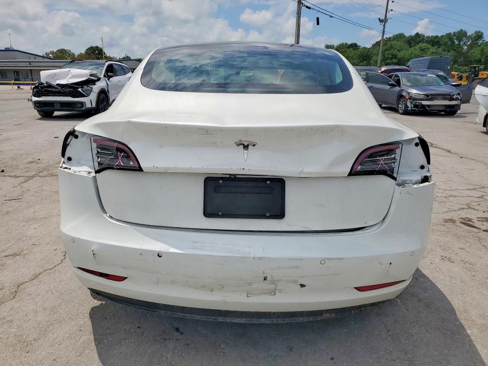 59185896 :رقم المزاد ، 5YJ3E1EA4KF337524 vin ، 2019 Tesla Model 3 مزاد بيع