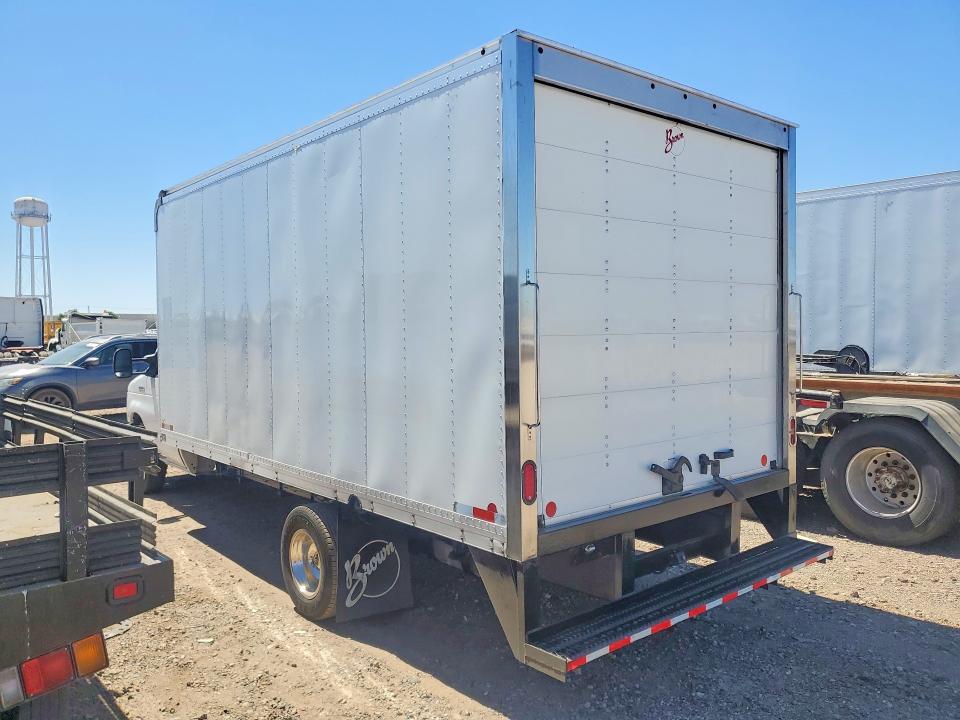 2022 Ford Econoline მანქანა იყიდება აუქციონზე, vin: 1FDXE4FN2NDC16065, აუქციონის ნომერი: 85990475