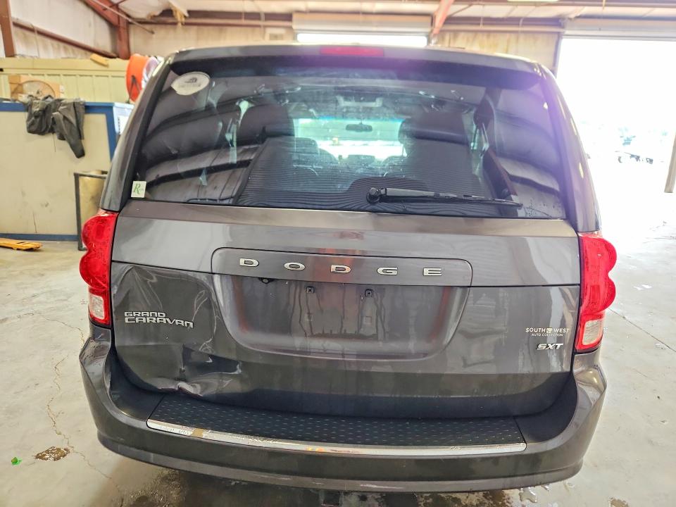 61353696 :رقم المزاد ، 2C4RDGCG0ER315634 vin ، 2014 Dodge Grand Caravan مزاد بيع