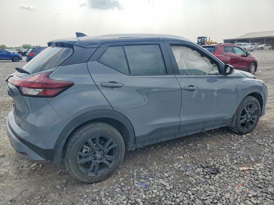 63005186 :رقم المزاد ، 3N1CP5CV5ML499032 vin ، 2021 Nissan Kicks مزاد بيع