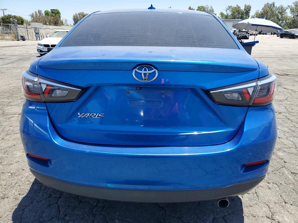 59720806 :رقم المزاد ، 3MYDLBYV7KY527211 vin ، 2019 Toyota Yaris مزاد بيع