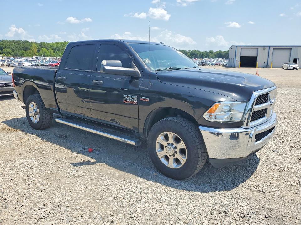 62668726 :رقم المزاد ، 3C6UR4CJ4JG287382 vin ، 2018 Ram 2500 مزاد بيع