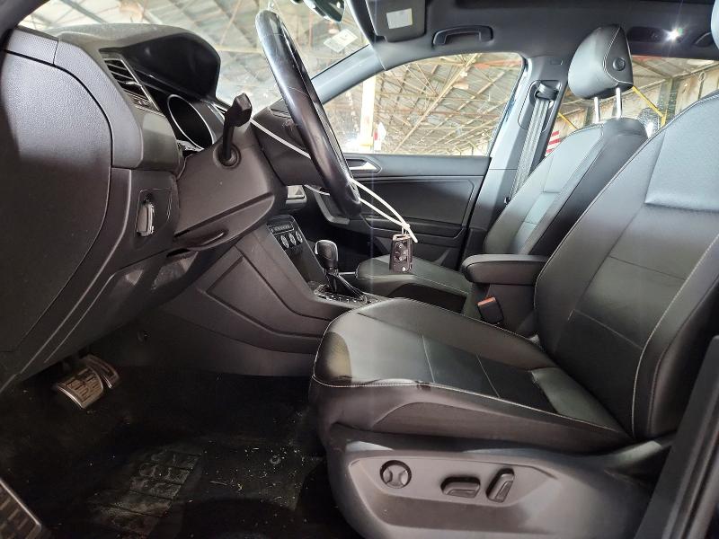 Продажа на аукционе авто 2021 Volkswagen Tiguan, vin: 3VV2B7AX5MM106665, номер лота: 61764176