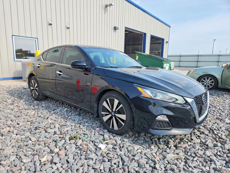 Продажа на аукционе авто 2022 Nissan Altima, vin: 1N4BL4DV7NN325449, номер лота: 63400796