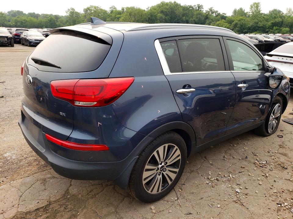 60752776 :رقم المزاد ، KNDPCCACXE7566018 vin ، 2014 Kia Sportage مزاد بيع