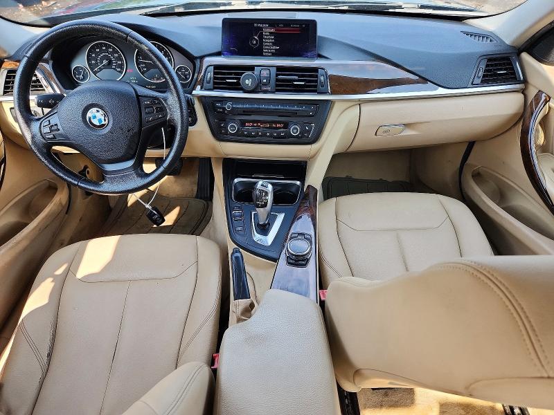 59228266 :رقم المزاد ، WBA3C3C58FK200535 vin ، 2015 Bmw 320 مزاد بيع