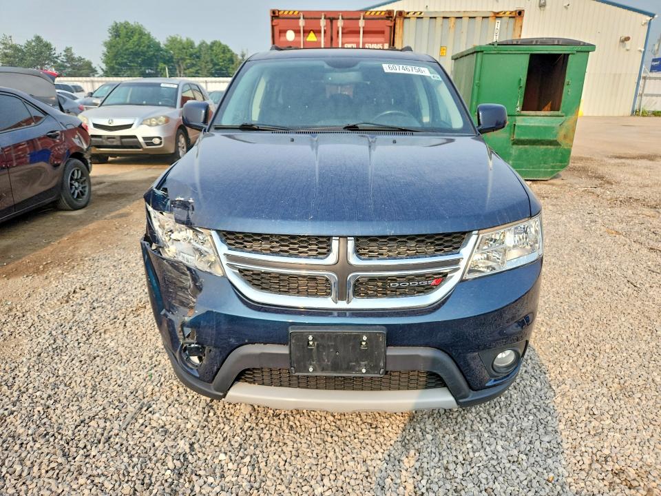 60746756 :رقم المزاد ، 3C4PDCCB4FT713626 vin ، 2015 Dodge Journey مزاد بيع