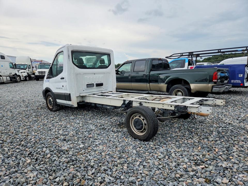 61781196 :رقم المزاد ، 1FDBW5Z84LKB24936 vin ، 2020 Ford Transit مزاد بيع