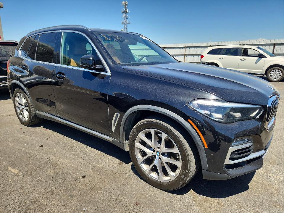 61423666 :رقم المزاد ، 5UXCR6C5XKLK88610 vin ، 2019 Bmw X5 مزاد بيع