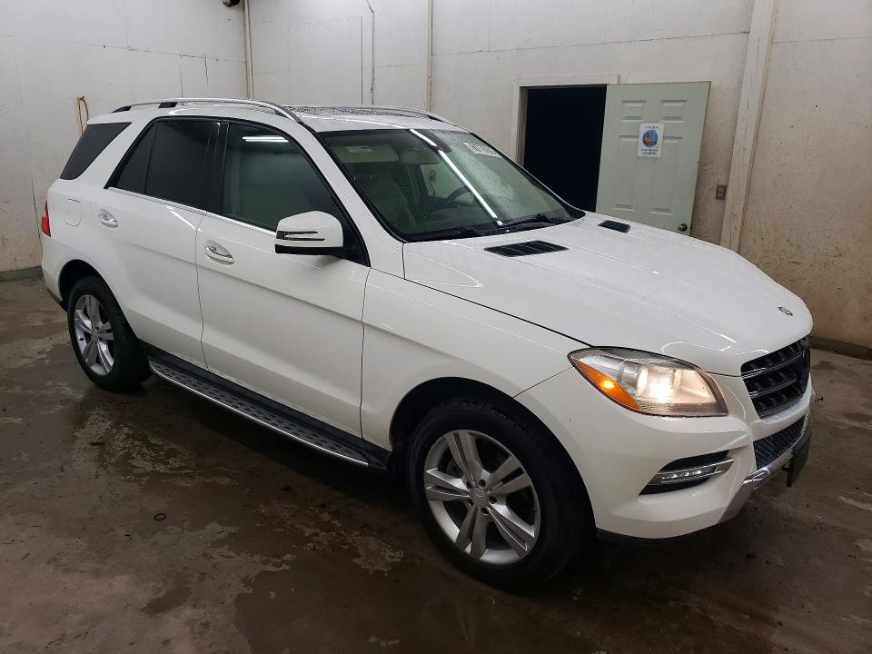 2014 Mercedes-benz Ml მანქანა იყიდება აუქციონზე, vin: 4JGDA5JB8EA300300, აუქციონის ნომერი: 60776996