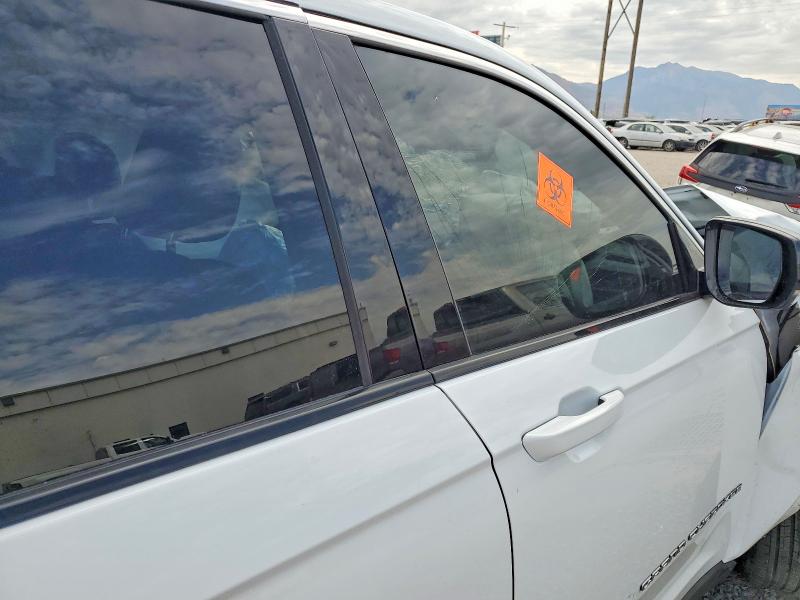 Продажа на аукционе авто 2023 Jeep Grand Cherokee, vin: 1C4RJHBGXP8898017, номер лота: 60520136