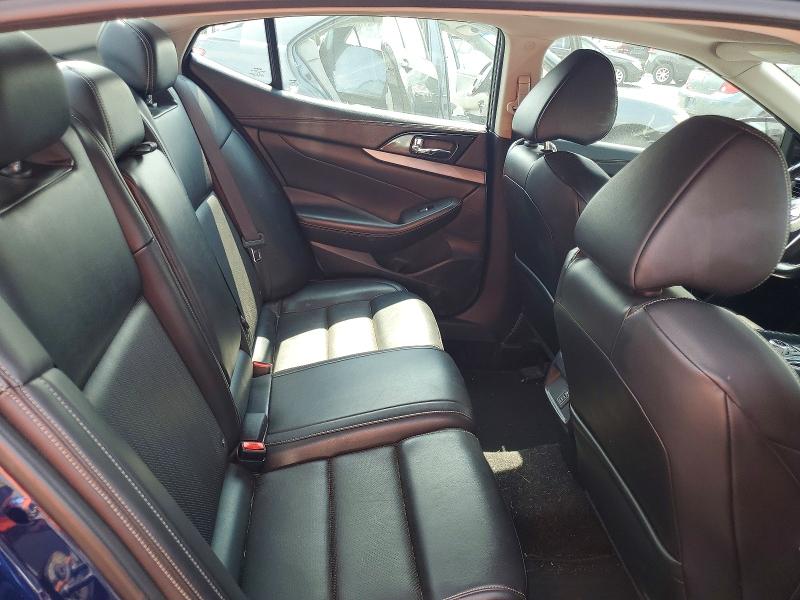 59320616 :رقم المزاد ، 1N4AA6AP1JC374574 vin ، 2018 Nissan Maxima مزاد بيع
